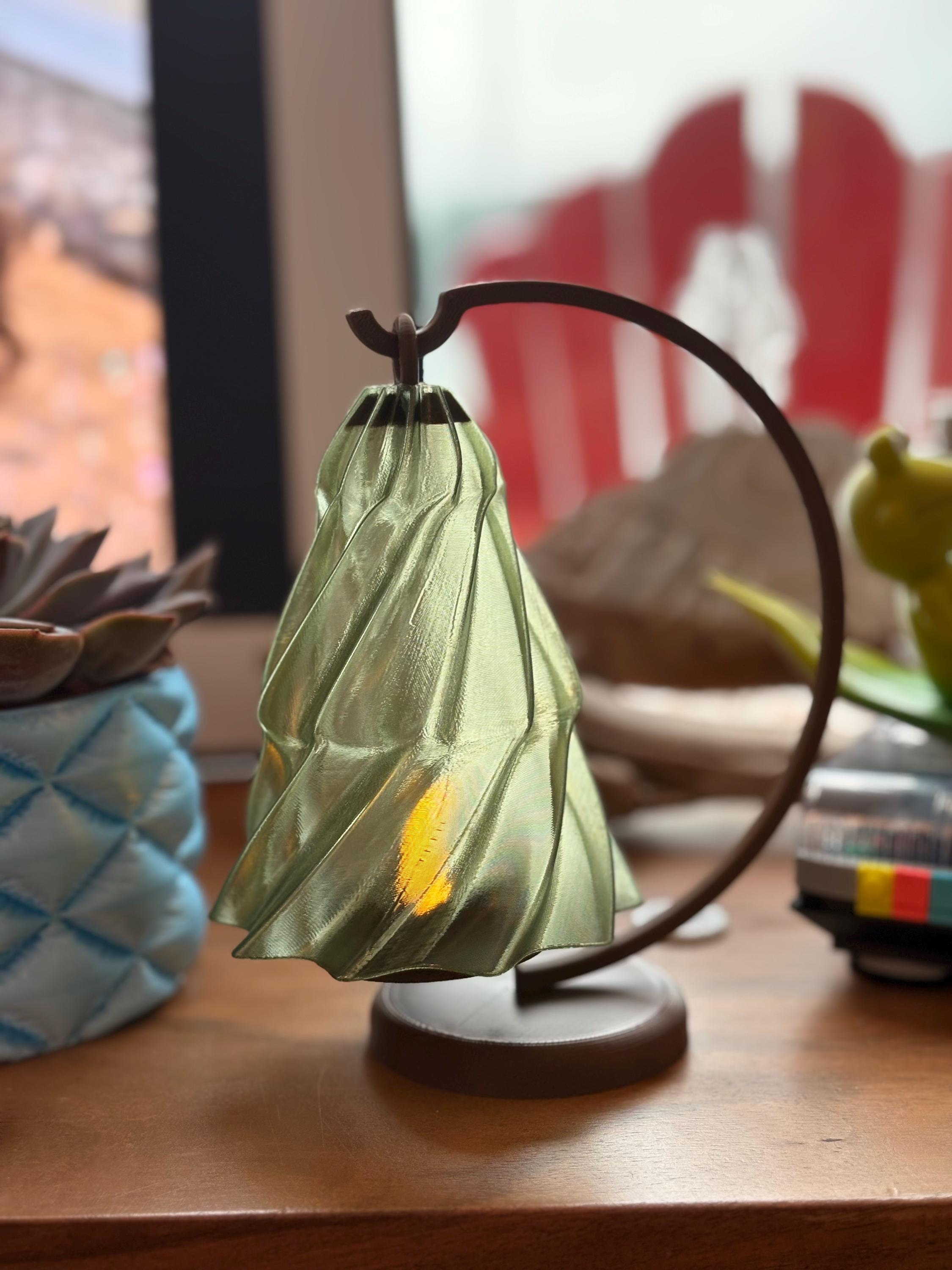 GraniteLight - Chic Christmas Tea Light with Stand - Modern Holiday Ambiance